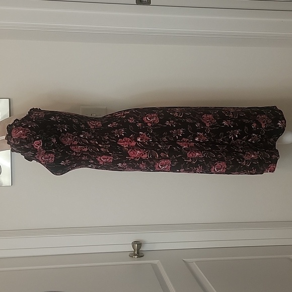 Kimchi Blue (Urban Outfitters) Smocked Floral Midi Dress, Size S, EUC! - Picture 4 of 10